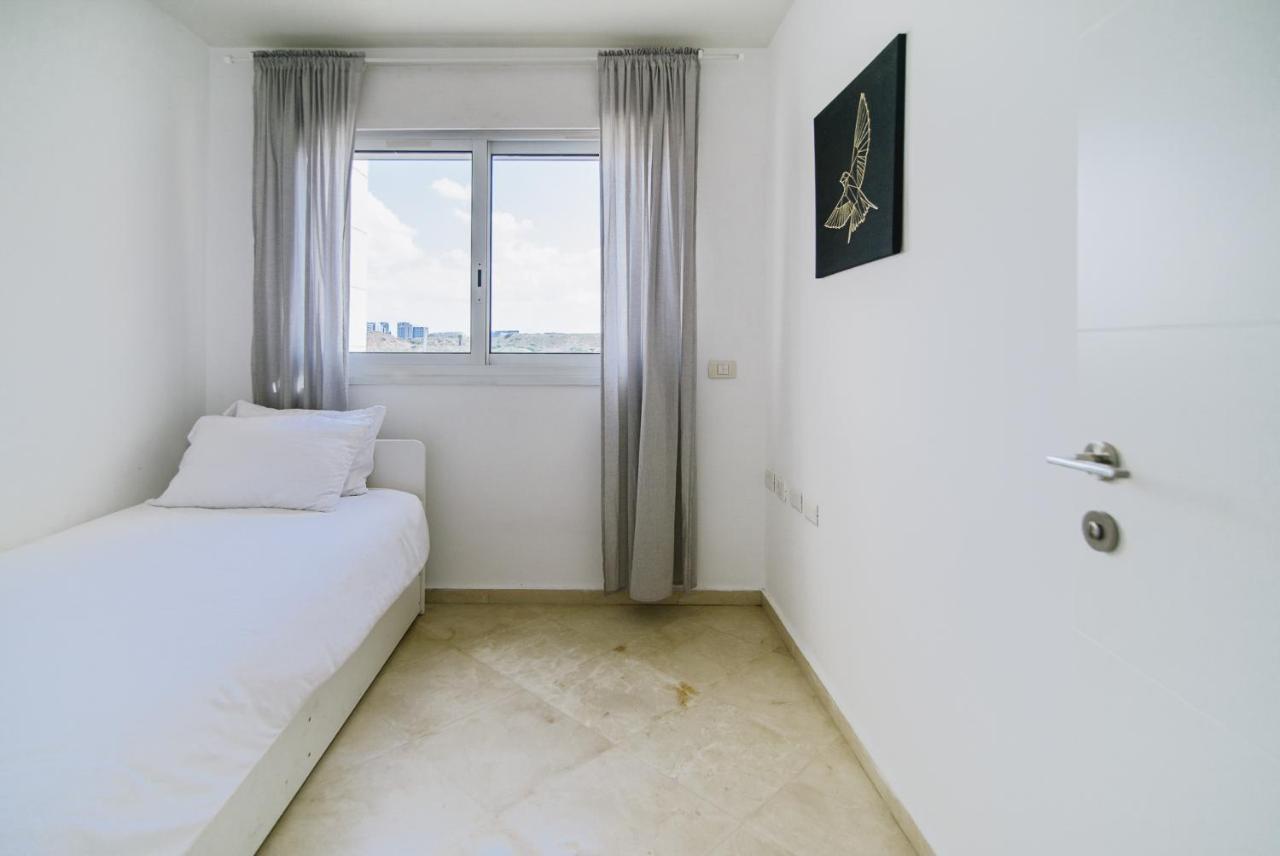 Marina Apartments By Olala Homes Herzliya Exterior photo